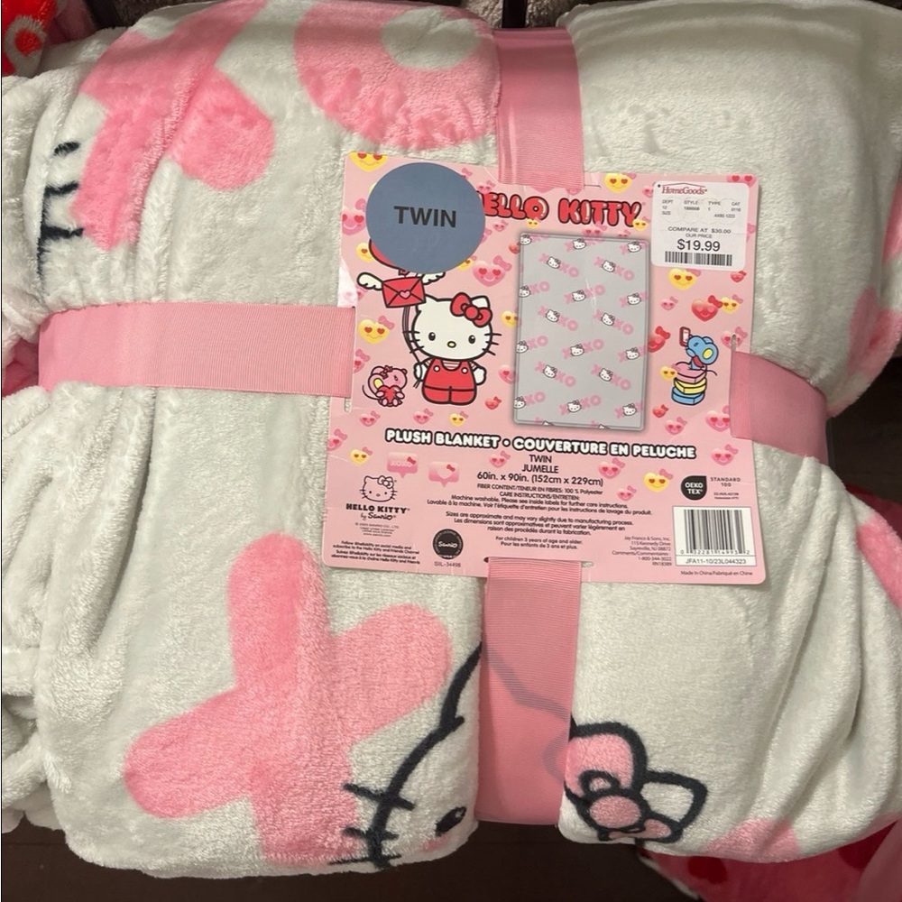Hello Kitty twin blanket